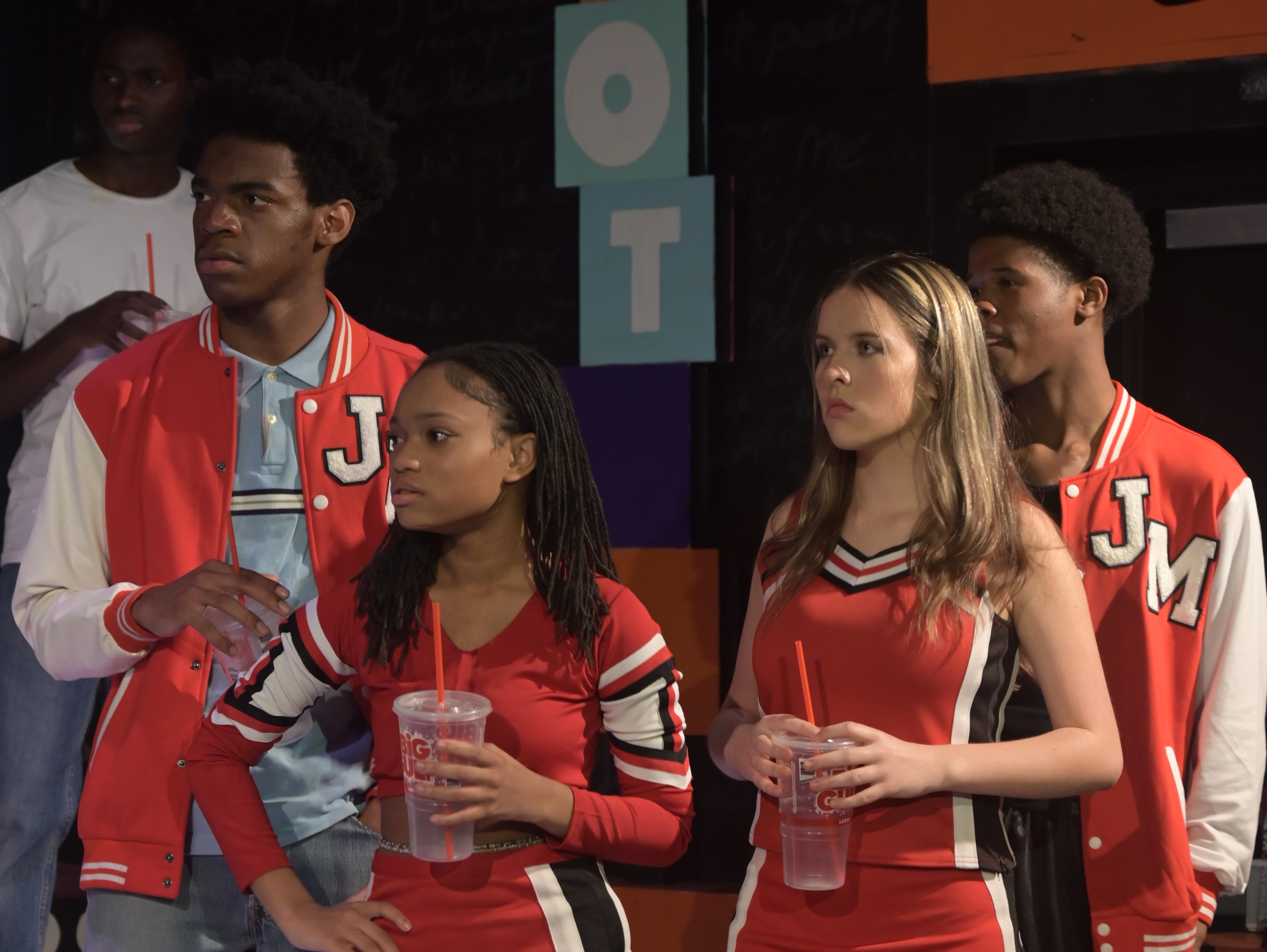 BSA Theatre Seniors Bring The Prom Into the Fall